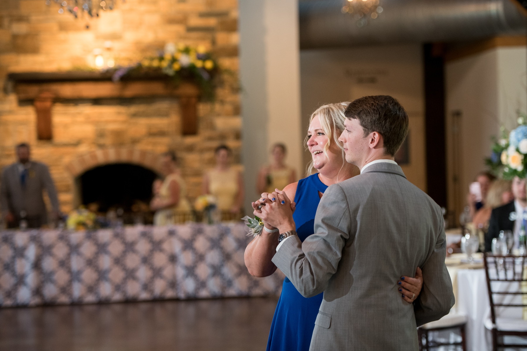 wedding at historic acres of hershey elizabethtown